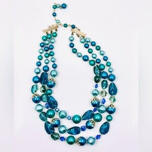 Vintage JAPAN Gold Tone Multi-Strand Teal &  Aqua Blue Beaded Necklace 14-17”